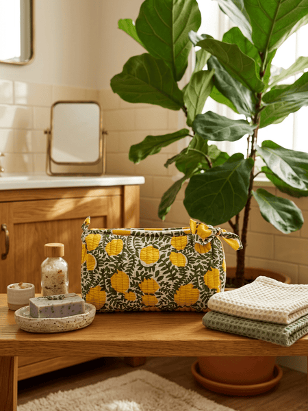 Quilted Cotton Washbag - Amalfi Lemons - Hauslife
