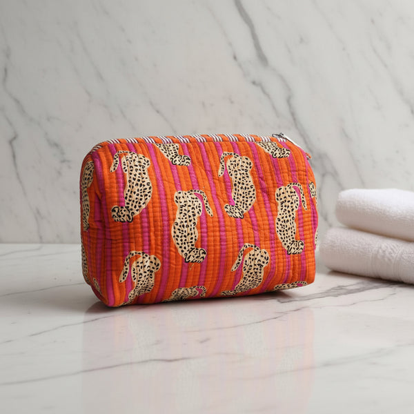 Quilted Cotton Washbag - Bold Cheetahs - Hauslife