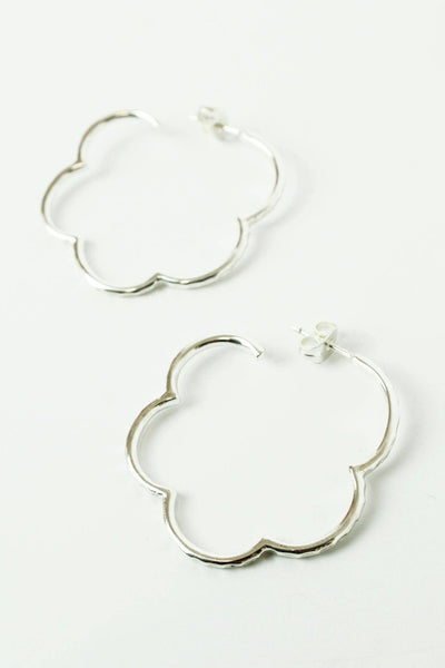 SILVER FLOWER HOOPS - Hauslife