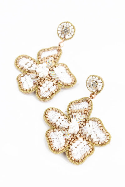 WHITE FLOWER EARRING - Hauslife
